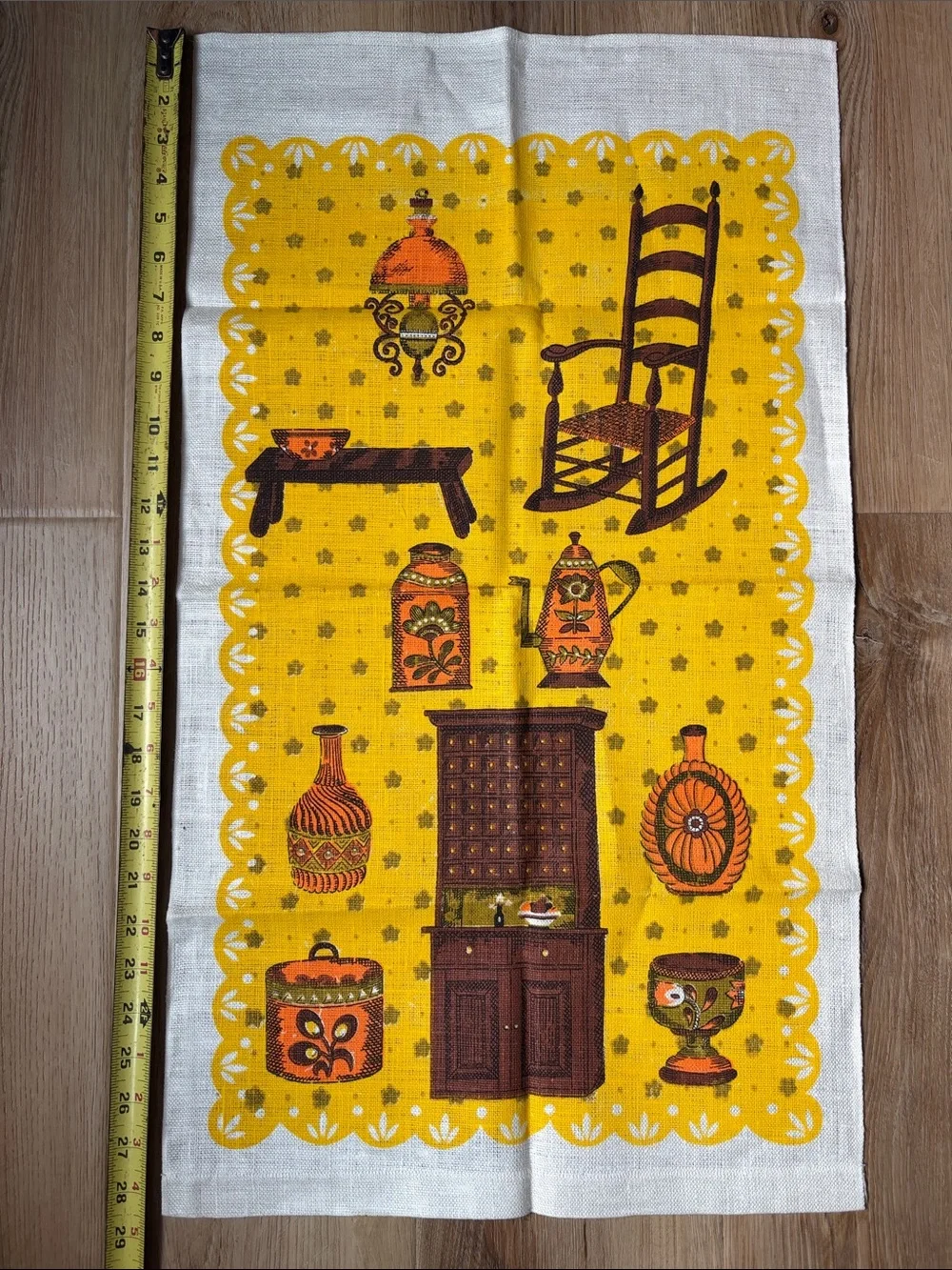 Vintage-Style Yellow Kitchen Tea Towel with Brown Orange Motif